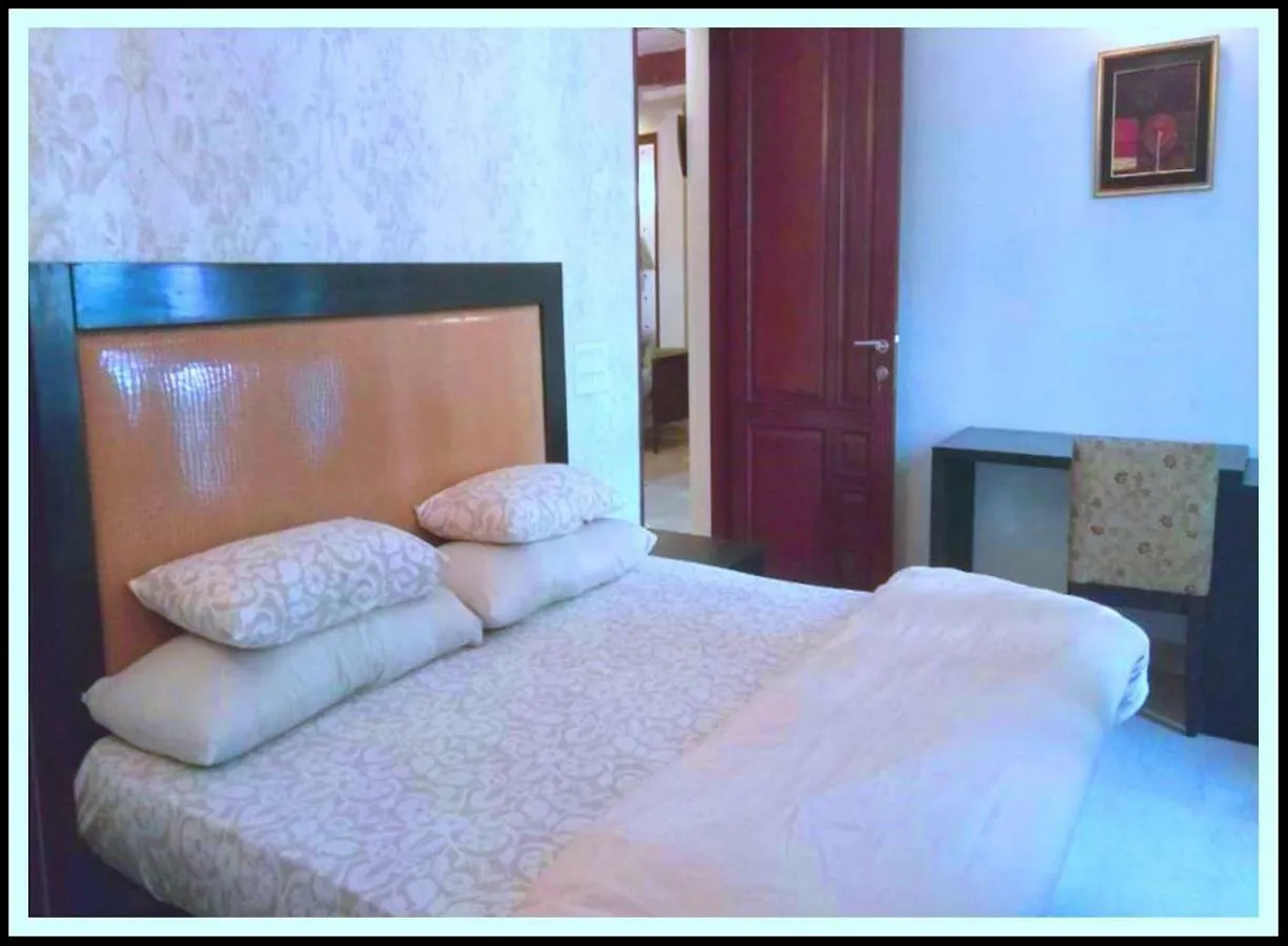 Apartment Short Stay Luxury Separate 3Bhk In Green Park Near Metro With Lift Minimum 3 Nights New Delhi