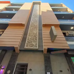 Bed & Breakfast Oaks Plaza Delhi Airport, New Delhi