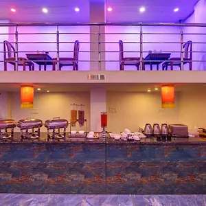 3* Отель Gracious By Vishesh &
