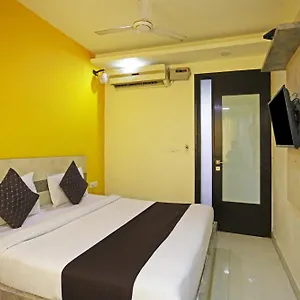 4* Отель Star Inn-near Delhi Airport
