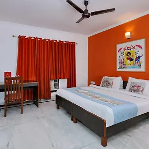 3* 酒店 Oyo Flagship 592 Hauz Khas Village